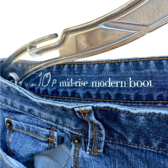 Ann Taylor Loft Mid Rise Modern Boot Cut Jeans Size 30 10 Petite - Picture 3 of 5